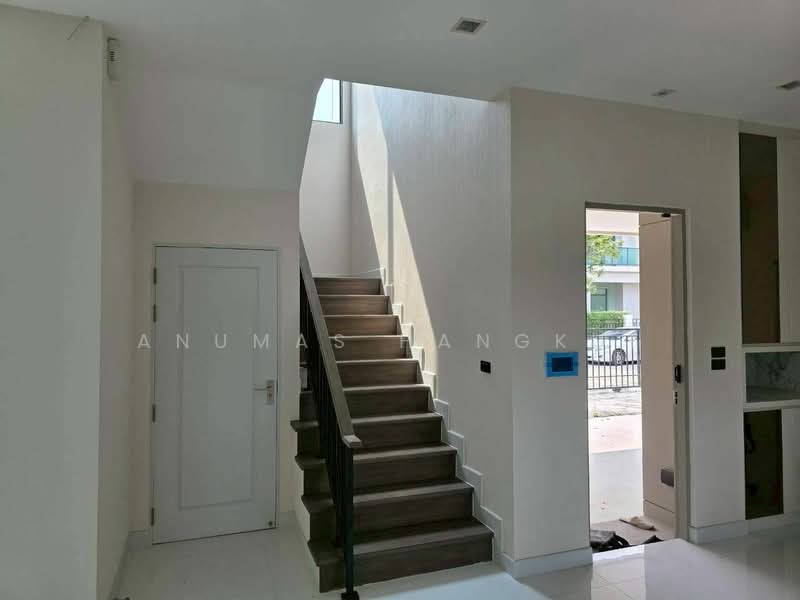 Bangkok Boulevard Rama 5, Nonthaburi, 34-38 Atchariya Prasith Road, Mahasawat, Bang Kruai, Nonthaburi, 5 Bedrooms, 319 sqm, Single Detached House For Sale, by Anumas Hangkul, 500175536 - DDproperty.com