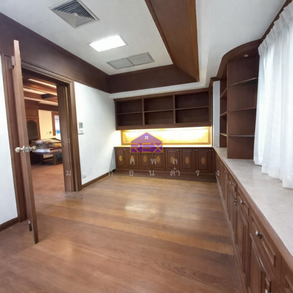 Nichada Thani, Nonthaburi, Soi Prasert Islam, Bang Talat, Pak Kret, Nonthaburi, 5 Bedrooms, 840 sqm, Single Detached House For Sale, by ภคพล มหัทธนดำรง, 500175537 - DDproperty.com