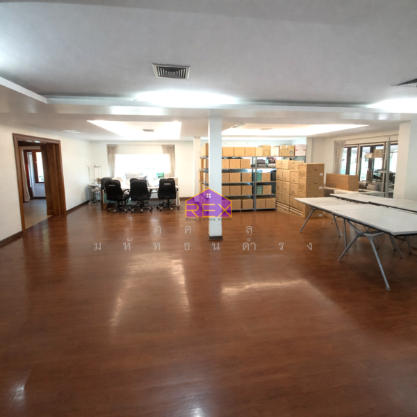 Nichada Thani, Nonthaburi, Soi Prasert Islam, Bang Talat, Pak Kret, Nonthaburi, 5 Bedrooms, 840 sqm, Single Detached House For Sale, by ภคพล มหัทธนดำรง, 500175537 - DDproperty.com