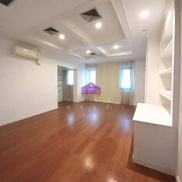 Nichada Thani, Nonthaburi, Soi Prasert Islam, Bang Talat, Pak Kret, Nonthaburi, 5 Bedrooms, 840 sqm, Single Detached House For Sale, by ภคพล มหัทธนดำรง, 500175537 - DDproperty.com