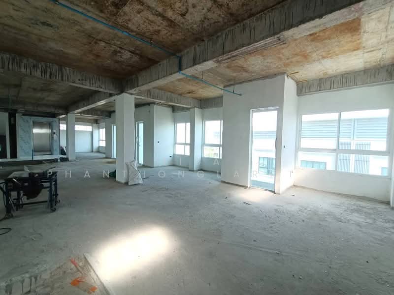 For rent: 5-story standalone office building in Sukhumvit area, near BTS On Nut., Bangkok, Phra Kanong, Khlong Toei, Bangkok, , 1,100 sqm, Office Space For Rent, by Tida phanthonglarptawee, 500175539 - DDproperty.com