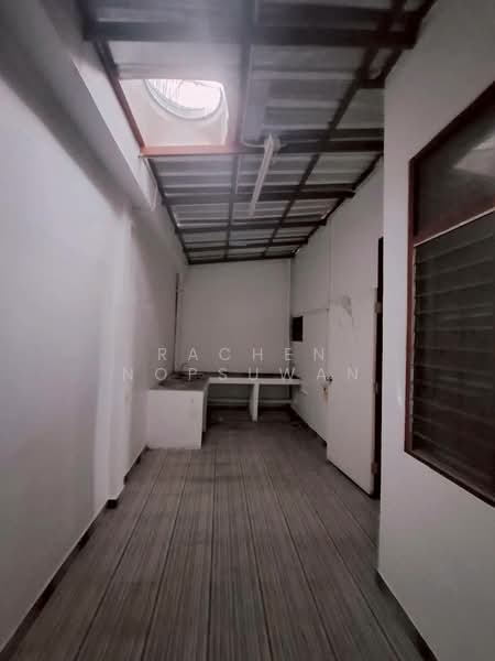 Townhouse, Bangkok, Hua Mak, Bang Kapi, Bangkok, 3 Bedrooms, 150 sqm, Townhouse For Rent, by Rachen Nopsuwan, 500175551 - DDproperty.com