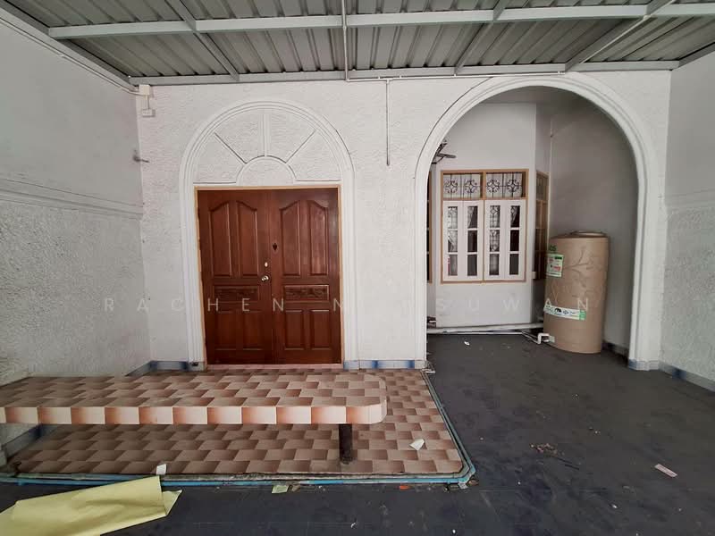 Townhouse, Bangkok, Hua Mak, Bang Kapi, Bangkok, 3 Bedrooms, 150 sqm, Townhouse For Rent, by Rachen Nopsuwan, 500175551 - DDproperty.com