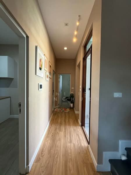 Bangkok Boulevard Srinakarin-Bangna, Samut Prakan, Nam Daeng-Bang Phli Road, Bang Kaeo, Bang Plee, Samut Prakan, 4 Bedrooms, 230 sqm, Single Detached House For Rent, by Thiti Boonchurn, 500175552 - DDproperty.com