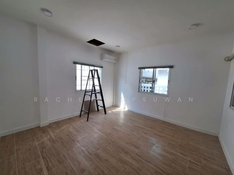 Sammakorn Ramkamhang 112, Bangkok, Saphan Sung, Saphan Sung, Bangkok, 4 Bedrooms, 160 sqm, Single Detached House For Sale, by Rachen Nopsuwan, 500175558 - DDproperty.com