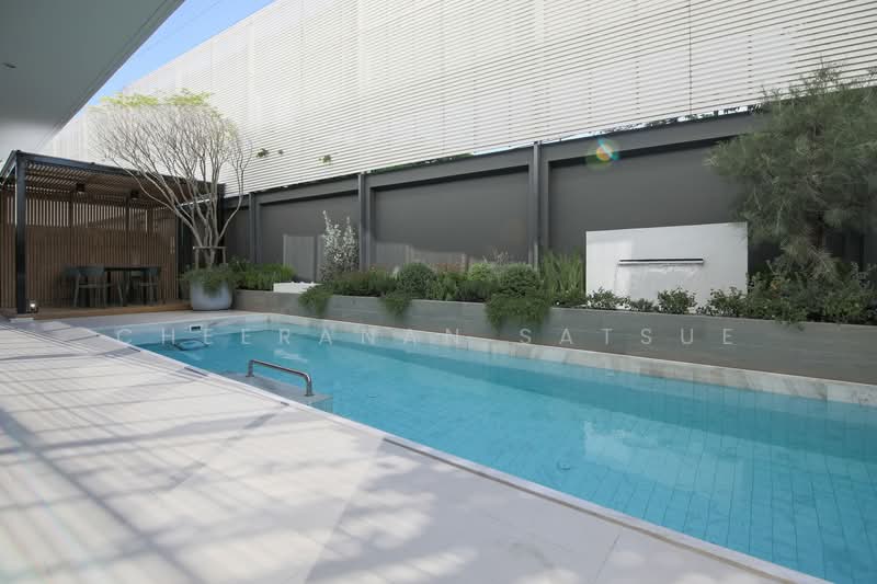 The Urban Reserve Rama 9-Motorway, Bangkok, Phatthanakan Road, Suan Luang, Suan Luang, Bangkok, 5 Bedrooms, 550 sqm, Single Detached House For Rent, by Cheeranan Satsue, 500175570 - DDproperty.com