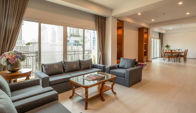 Chaidee Mansion, Bangkok, 75-7 Soi Sukhumvit 11, Khlongtoei Nua, Watthana, Bangkok, 3 Bedrooms, 270 sqm, Condo For Rent, by Manop Limkayan, 500175590 - DDproperty.com