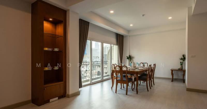 Chaidee Mansion, Bangkok, 75-7 Soi Sukhumvit 11, Khlongtoei Nua, Watthana, Bangkok, 3 Bedrooms, 270 sqm, Condo For Rent, by Manop Limkayan, 500175590 - DDproperty.com