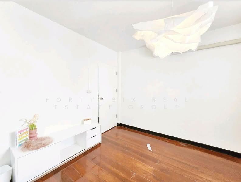 ให้เช่า บ้านเดี่ยว ย่านห้วยขวาง, Bangkok, Huai Khwang, Huai Khwang, Bangkok, 5 Bedrooms, 400 sqm, Single Detached House For Rent, by Forty-Six Real Estate Group, 500175608 - DDproperty.com