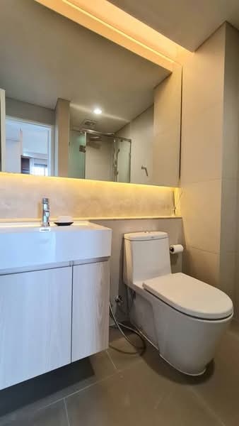 The Lumpini 24, Bangkok, Sukhumvit 24 Road, Khong Tan, Khlong Toei, Bangkok, 2 Bedrooms, 54 sqm, Condo For Sale, by มาลี สุธน, 500175615 - DDproperty.com