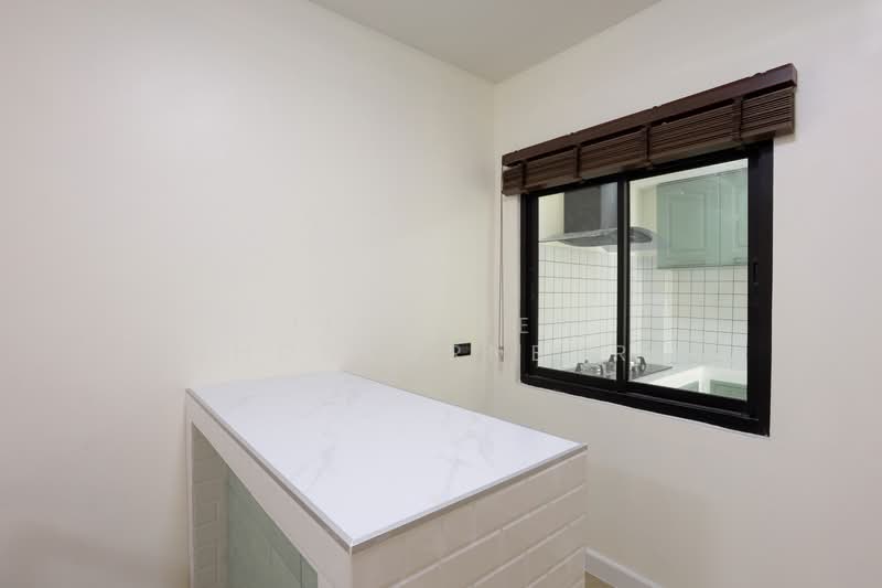 Thanarin Townhome1, Samut Prakan, Nai Khlong Bang Pla Kot, Phra Samut Jadee, Samut Prakan, 3 Bedrooms, 76 sqm, Townhouse For Sale, by Jirateep Jhonkornburi, 500175616 - DDproperty.com