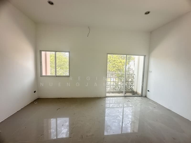 Sukhumvit Pattaya 60, Chon Buri (Pattaya), สุขุมวิท60 พัทยา, Nong Pru, Bang Lamung (Pattaya), Chon Buri (Pattaya), 2 Bedrooms, 76 sqm, Townhouse For Sale, by Regina Nuengjamnong, 500175631 - DDproperty.com