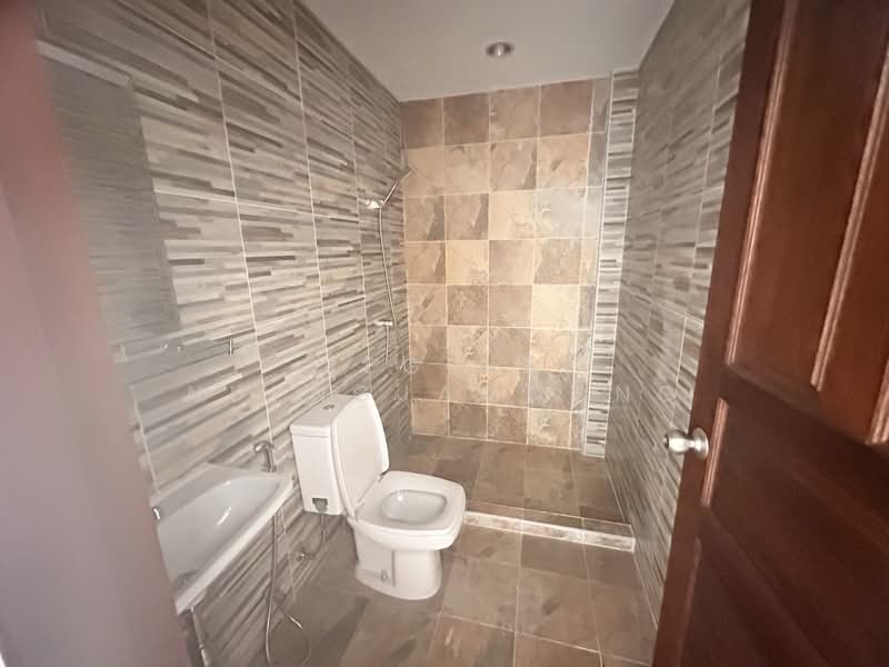 Sukhumvit Pattaya 60, Chon Buri (Pattaya), สุขุมวิท60 พัทยา, Nong Pru, Bang Lamung (Pattaya), Chon Buri (Pattaya), 2 Bedrooms, 76 sqm, Townhouse For Sale, by Regina Nuengjamnong, 500175631 - DDproperty.com