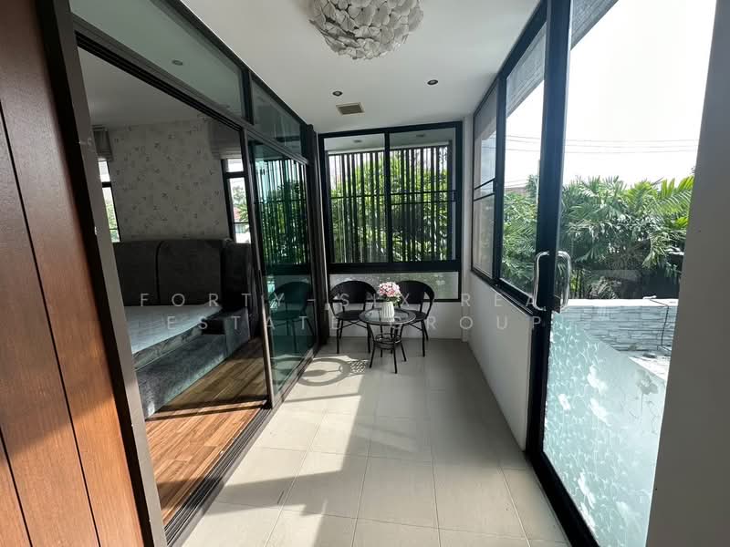 Manthana Rama 9-Srinakarin, Bangkok, 50 Krungthep Kreetha Road, Hua Mak, Bang Kapi, Bangkok, 4 Bedrooms, 350 sqm, Single Detached House For Rent, by Forty-Six Real Estate Group, 500175654 - DDproperty.com