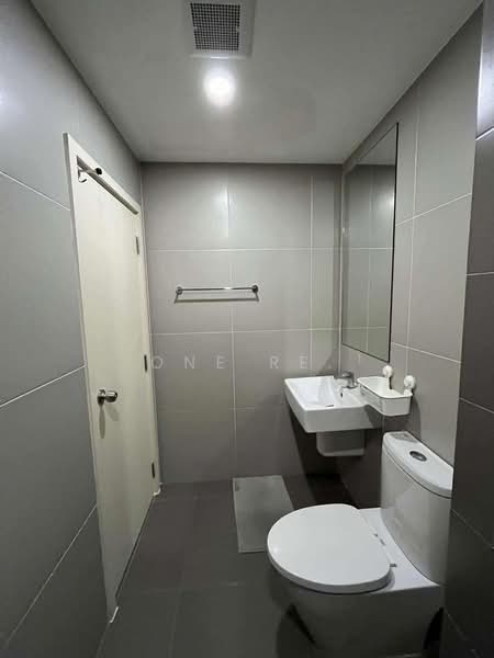 Elio Sathorn-Wutthakat, Bangkok, Kanlapaphruek Road, Bangko, Chom Thong, Bangkok, 1 Bedroom, 31 sqm, Condo For Sale, by One Re., 500175656 - DDproperty.com