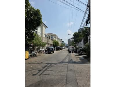 ขาย - ขายที่ดิน 2 ไร่ ถนนนนทรี ใกล้ช่องนนทรี–พระราม 3นนทรี ใกล้บ.ธนูลักษณ์, กรุงเทพ