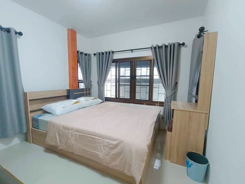 ให้เช่าบ้านเดี่ยว ม.ศศิรีสอร์ทบ่อวิน ศรีราชา, ชลบุรี, บ่อวิน, ศรีราชา, ชลบุรี, 180 ตร.ม., บ้านเดี่ยว ให้เช่า, โดย ดุสิต แสงฟ้า, 500175674 - DDproperty.com