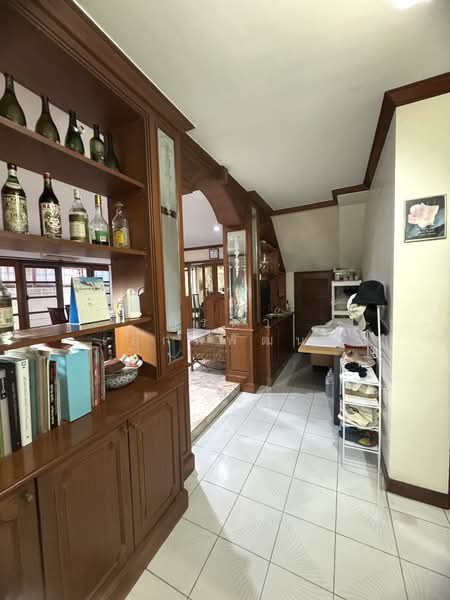 ขาย] Rare Item! บ้านเดี่ยว 102 ตารางวาทำเล "มหาดไทย" (ลาดพร้าว 122-124) ทะลุรามคำแหงง่ายที่สุด!, Bangkok, ลาดพร้าว124,126, Lat Phrao, Lat Phrao, Bangkok, 4 Bedrooms, 320 sqm, Single Detached House For Sale, by ภูรดา เอกพิพัฒนา, 500175676 - DDproperty.com