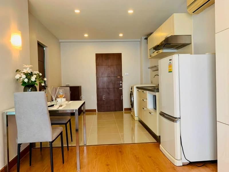 Tourmaline Gold Sathorn-Taksin, Bangkok, 14 Charoen Nakhon Rd, Khlong Ton Sai, Khlong San, Bangkok, 1 Bedroom, 41 sqm, Condo For Sale, by One Re., 500175678 - DDproperty.com