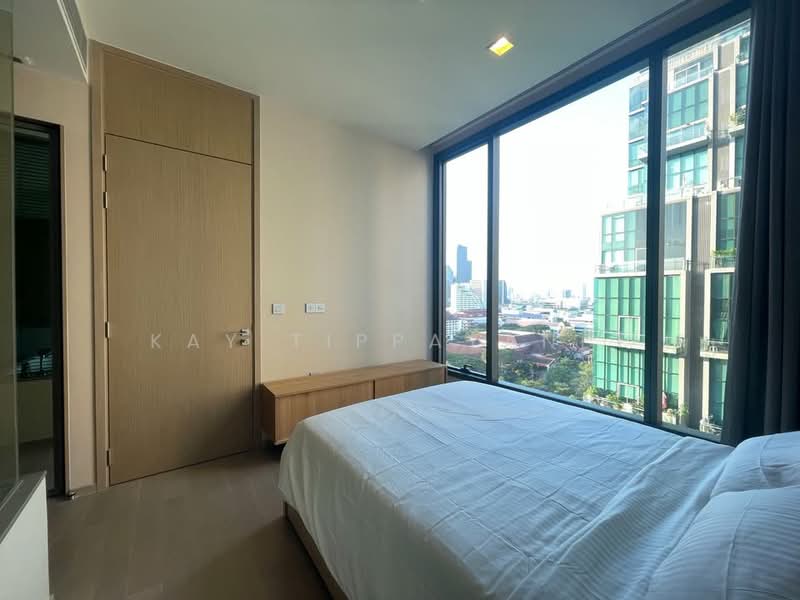 The Esse Asoke, Bangkok, 333 Soi Sukhumvit 21, Sukhumvit Road, Khlongtoei Nua, Watthana, Bangkok, 1 Bedroom, 45 sqm, Condo For Rent, by Kay Tippayanet, 500175703 - DDproperty.com