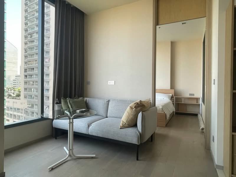 The Esse Asoke, Bangkok, 333 Soi Sukhumvit 21, Sukhumvit Road, Khlongtoei Nua, Watthana, Bangkok, 1 Bedroom, 45 sqm, Condo For Rent, by Kay Tippayanet, 500175703 - DDproperty.com
