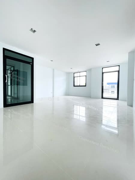 Minifactory Miniwarehouse 335 sqm for RENT, Samut Sakhon, Bang Nam Chut, Muang Samut Sakhon, Samut Sakhon, , 335 sqm, Warehouse/Factory For Rent, by อภิวัฒน์ วัฒนสกุล, 500175723 - Minifactory เช่าโรงงาน บางบอน สมุทรสาคร - DDproperty.com