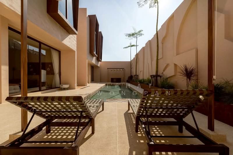 Villa luxury berrary, Chon Buri (Pattaya), ทัพพระยา, Nong Pru, Bang Lamung (Pattaya), Chon Buri (Pattaya), 5 Bedrooms, 550 sqm, Villa For Sale, by Sujiphat Sreewongpan, 500175728 - DDproperty.com