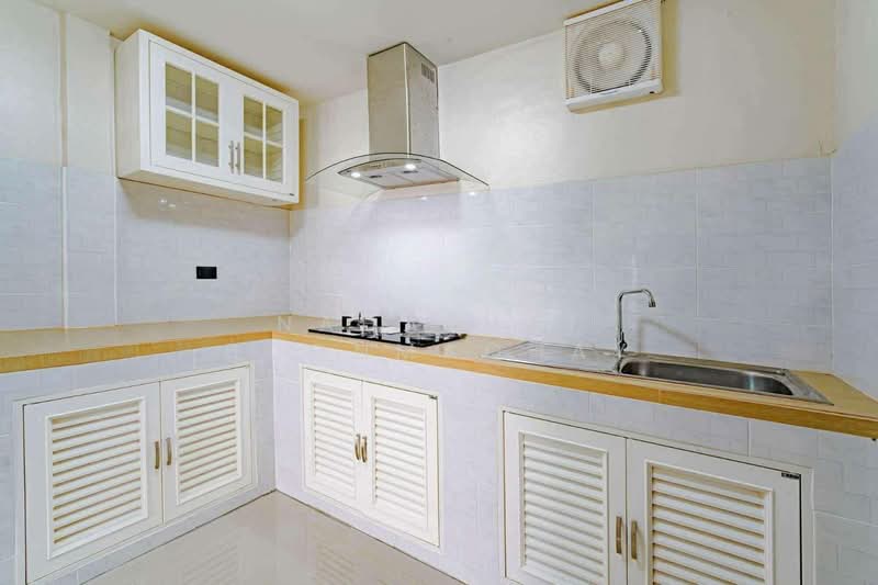 หมู่บ้านเทพนิมิตรจอมเทียน, Chon Buri (Pattaya), Nong Pru, Bang Lamung (Pattaya), Chon Buri (Pattaya), 2 Bedrooms, 72 sqm, Townhouse For Sale, by Nahathai Boonmachay, 500175730 - DDproperty.com