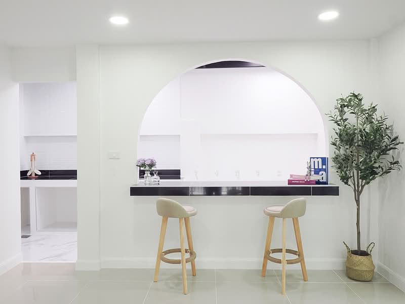 ขายราคาพิเศษ ทาวน์เฮ้าส์ 2 ชั้น ม.ณรุจา เนื้อที่ 30 ตร.ว. 4นอน 2น้ำ บ้านสวย หน้ากว้าง แปลงมุม, Nonthaburi, Sala Klang, Bang Kruai, Nonthaburi, 4 Bedrooms, 180 sqm, Townhouse For Sale, by wipa รุ่งธุระ, 500175745 - DDproperty.com