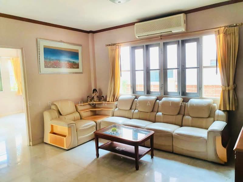 Pruekpirom Regent Pinklao : พฤกษ์ภิรมย์รีเจนท์ ปิ่นเกล้า, นนทบุรี, ถนนกาญจนาภิเษก, บางม่วง, บางใหญ่, นนทบุรี, 352 ตร.ม., บ้านเดี่ยว ขาย, โดย Sirithong Saetang, 500175752 - DDproperty.com