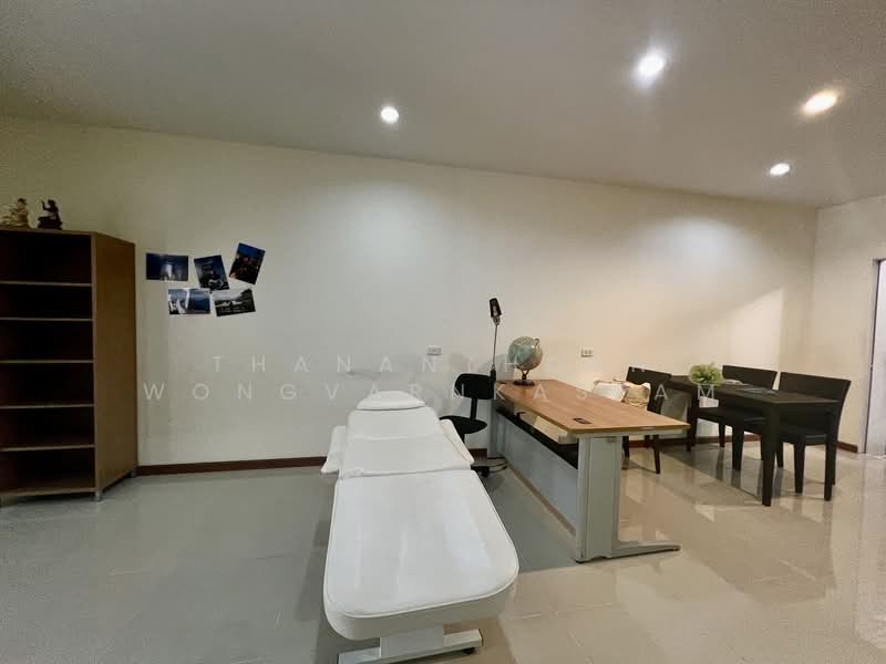 Villette City Pattanakarn 38 : วิลเลต ซิตี้ พัฒนาการ 38, กรุงเทพ, ถนนพัฒนาการ, ประเวศ, ประเวศ, กรุงเทพ, 160 ตร.ม., ทาวน์เฮ้าส์ ขาย, โดย Thananthorn Wongvarnkaseam, 500175755 - DDproperty.com