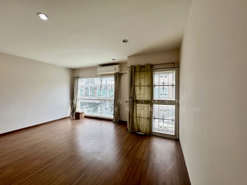 Villette City Pattanakarn 38, Bangkok, Phatthanakan Road, Prawet, Prawet, Bangkok, 3 Bedrooms, 160 sqm, Townhouse For Sale, by Thananthorn Wongvarnkaseam, 500175755 - DDproperty.com