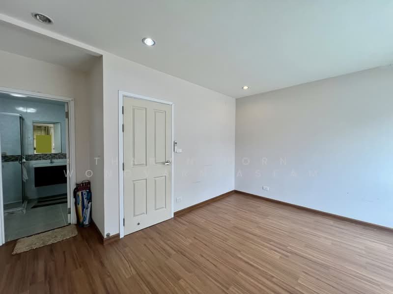 Villette City Pattanakarn 38, Bangkok, Phatthanakan Road, Prawet, Prawet, Bangkok, 3 Bedrooms, 160 sqm, Townhouse For Sale, by Thananthorn Wongvarnkaseam, 500175755 - DDproperty.com