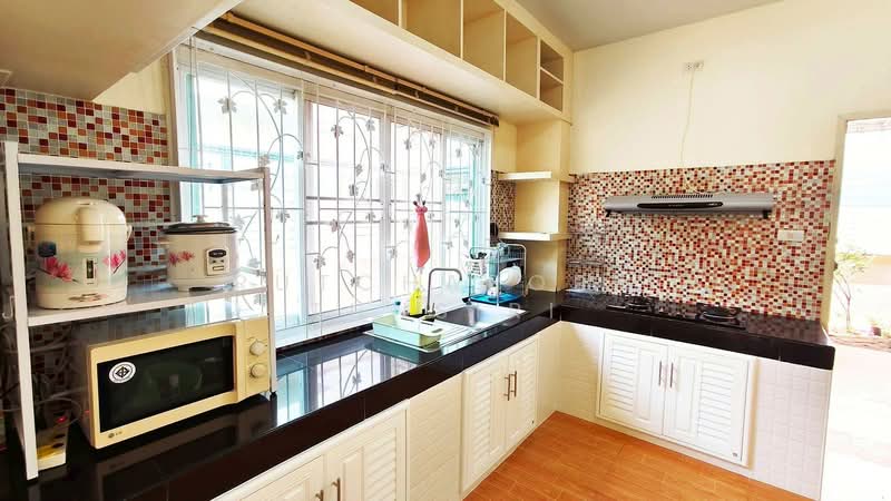 บ้านในโครงการ ให้เช่า – ใกล้บิ๊กซีแม่เหียะ เพียง 5 นาที ค่าเช่า 18,000 บาท / เดือน รหัสทรัพย์ : No.9, Chiang Mai, Pa Daet, Muang Chiang Mai, Chiang Mai, 3 Bedrooms, 150 sqm, Single Detached House For Rent, by Rutchaporn Tunsiri, 500175761 - DDproperty.com