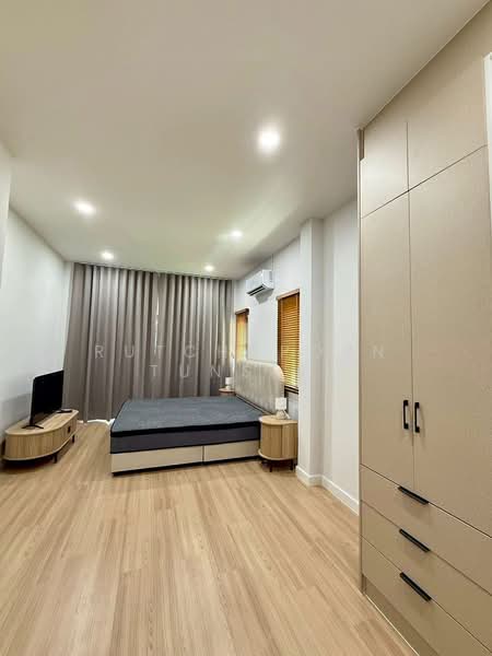 บ้านสวยให้เช่า – โซนป่าแดด | เมืองเชียงใหม่ ค่าเช่า 35,000 บาท / เดือน รหัสทรัพย์ : No.9H1023, Chiang Mai, Pa Daet, Muang Chiang Mai, Chiang Mai, 3 Bedrooms, 150 sqm, Single Detached House For Rent, by Rutchaporn Tunsiri, 500175767 - DDproperty.com