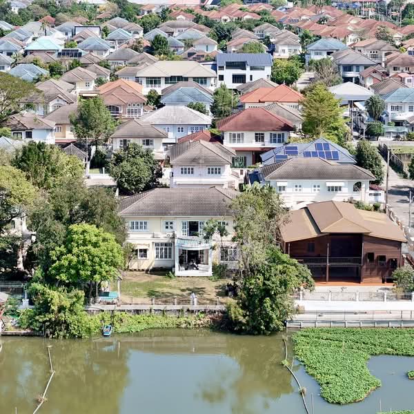 Maneerin Lake & Lagoon, Pathum Thani, บ้านกลาง , เมืองปทุมธานี , ปทุมธานี, Ban Klang, Muang Pathum Thani, Pathum Thani, 3 Bedrooms, 240 sqm, Single Detached House For Sale, by อลงกต คำนวรพร, 500175770 - DDproperty.com