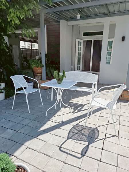 บ้านสวยในโครงการ ให้เช่า – ใกล้กาดฝรั่ง เพียง 5 นาที ค่าเช่า 25,000 บาท / เดือน รหัสทรัพย์ : No.14H1, Chiang Mai, Ban Waen, Hang Dong, Chiang Mai, 2 Bedrooms, 150 sqm, Single Detached House For Rent, by Rutchaporn Tunsiri, 500175782 - DDproperty.com