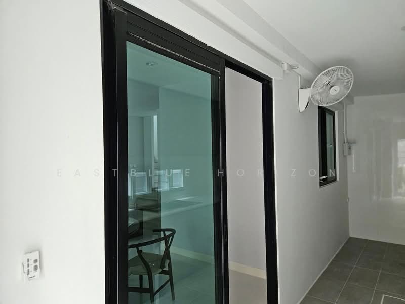 Nirvana DEFINE Krungthep Kreetha, Bangkok, Srinakarin-Romklao Road, Hua Mak, Bang Kapi, Bangkok, 3 Bedrooms, 203 sqm, Townhouse For Rent, by Eastblue Horizon, 500175786 - DDproperty.com