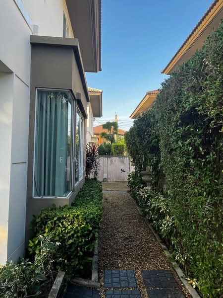 Mantana Lake Watcharapol, Bangkok, Sukhaphiban 5 Road, O-Ngoen, Sai Mai, Bangkok, 3 Bedrooms, 165 sqm, Single Detached House For Rent, by Eastblue Horizon, 500175798 - DDproperty.com