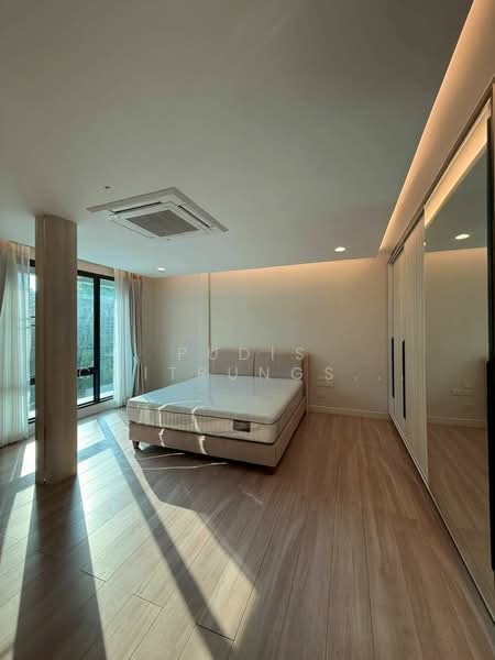 Single House for Rent – Sukhumvit / Thonglor, Bangkok, Khlong Tan Nua, Watthana, Bangkok, , 230 sqm, Shophouse For Rent, by Pudis Chitrungsakorn, 500175799 - DDproperty.com