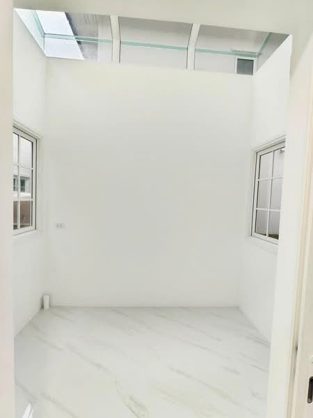 Grandio Sathorn : แกรนดิโอ สาทร, กรุงเทพ, Kanlapaphruek outbound side, บางขุนเทียน, จอมทอง, กรุงเทพ, 223 ตร.ม., บ้านเดี่ยว ขาย, โดย Eastblue Horizon, 500175814 - DDproperty.com