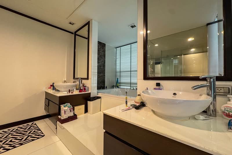 Le Raffine Jambunuda Sukhumvit 31, Bangkok, Sukhumvit 31, Khlongtoei Nua, Watthana, Bangkok, 3 Bedrooms, 382 sqm, Condo For Sale, by Ailada Ngamsri, 500175817 - DDproperty.com