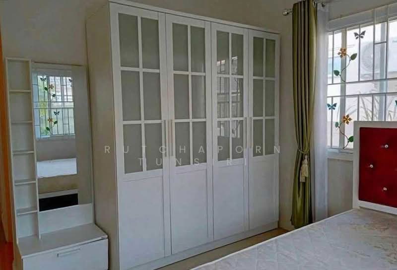 บ้านในโครงการ ให้เช่า – ใกล้ตลาดหางดง เพียง 5 นาที ค่าเช่า 13,500 บาท / เดือน รหัสทรัพย์ : No.14H105, Chiang Mai, Hang Dong, Hang Dong, Chiang Mai, 2 Bedrooms, 80 sqm, Single Detached House For Rent, by Rutchaporn Tunsiri, 500175819 - DDproperty.com