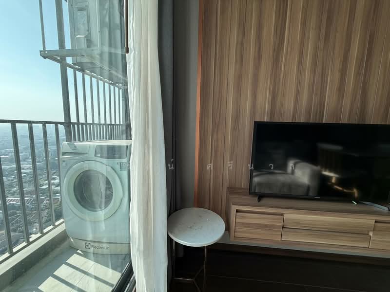 C Ekkamai, Bangkok, 888 Soi Sukhumvit 63, Sukhumvit Road, Khlong Tan Nua, Watthana, Bangkok, 1 Bedroom, 30 sqm, Condo For Rent, by ธัญรัตน์ ศรีนวล, 500175851 - DDproperty.com