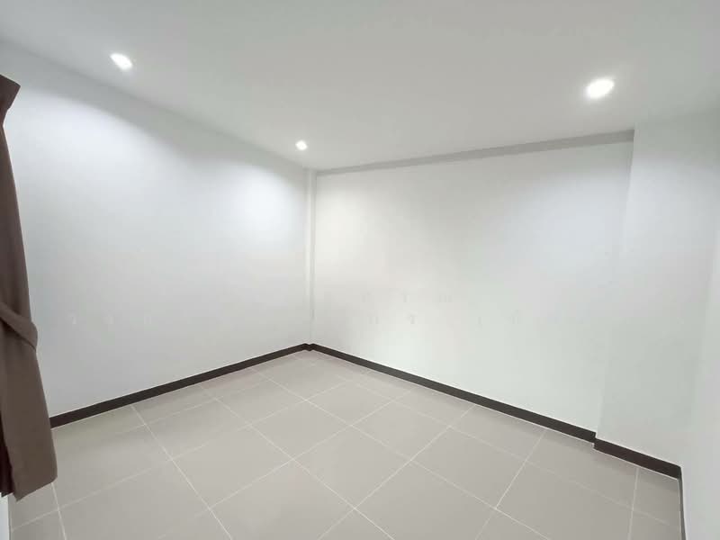  เค.ซี. กรีนวิลล์, กรุงเทพ, ถนนมิตรไมตรี, คู้ฝั่งเหนือ, หนองจอก, กรุงเทพ, 200 ตร.ม., บ้านเดี่ยว ขาย, โดย นภัสศรณ์ วงศ์สินไทยกร (นันท์), 500175852 - DDproperty.com