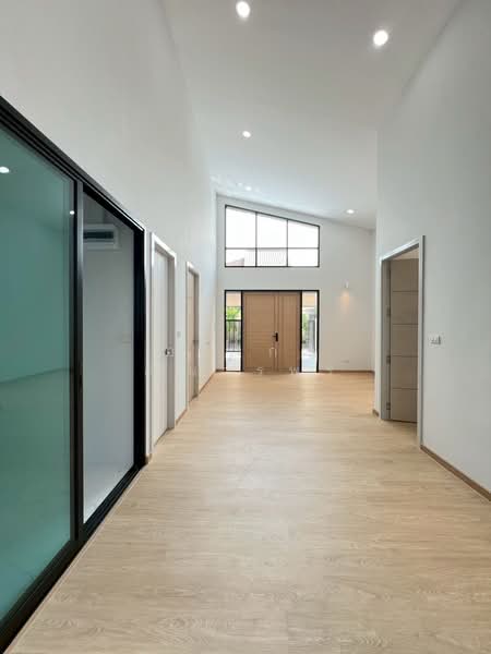 บ้านเดี่ยวนวมินทร์ ทำเลดี เข้าออกได้หลายทาง, Bangkok, Khlong Kum, Bueng Kum, Bangkok, 3 Bedrooms, 130 sqm, Single Detached House For Sale, by อลงกต คำนวรพร, 500175860 - DDproperty.com