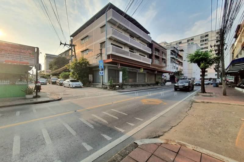 ที่ดินเปล่า เนื้อที่ 143 ตร.ว. ซอยเพชรเกษม 63 (ซอยวัดม่วง), Bangkok, Lak Song, Bang Khae, Bangkok, , 572 sqm, Land For Sale, by ชนะชาติ นนท์ตา, 500175863 - DDproperty.com