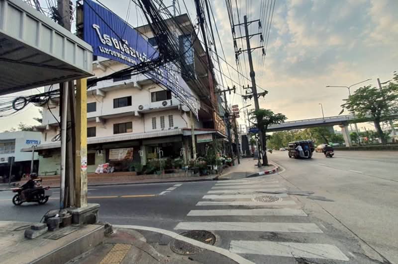 ที่ดินเปล่า เนื้อที่ 143 ตร.ว. ซอยเพชรเกษม 63 (ซอยวัดม่วง), Bangkok, Lak Song, Bang Khae, Bangkok, , 572 sqm, Land For Sale, by ชนะชาติ นนท์ตา, 500175863 - DDproperty.com