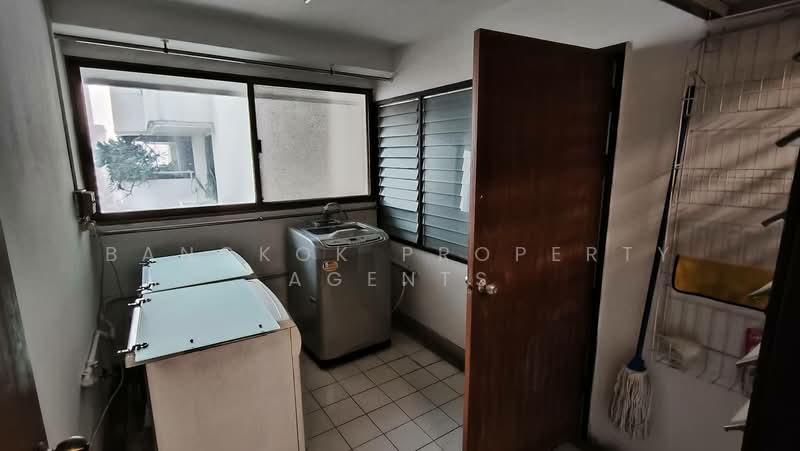 Tower Park, Bangkok, 88 Soi Sukhumvit 3, Sukhumvit Road, Khlongtoei Nua, Watthana, Bangkok, 3 Bedrooms, 268 sqm, Condo For Rent, by BANGKOK PROPERTY AGENTS, 500175872 - DDproperty.com