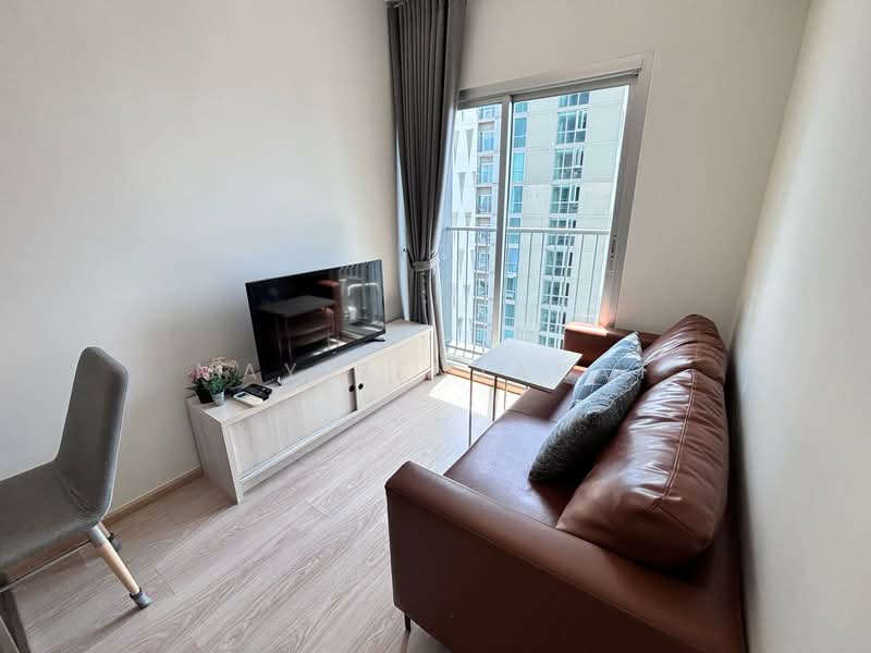 Noble Revolve Ratchada, Bangkok, 38 Ratchadapisek Road, Huai Khwang, Huai Khwang, Bangkok, 1 Bedroom, 27 sqm, Condo For Rent, by May Benjarat, 500175885 - DDproperty.com